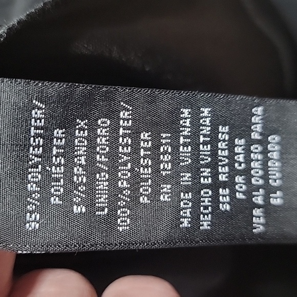 Ronni Nicole, Size 8 Little Black Dress, Draped Neckline Ruched Side Midi Length - Picture 15 of 15